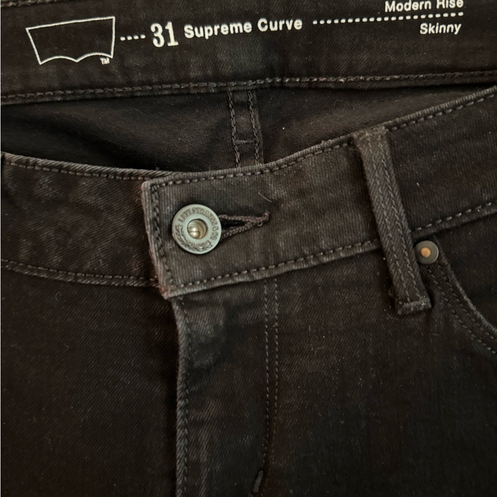 Levi's Women's Skinny Jeans - Black